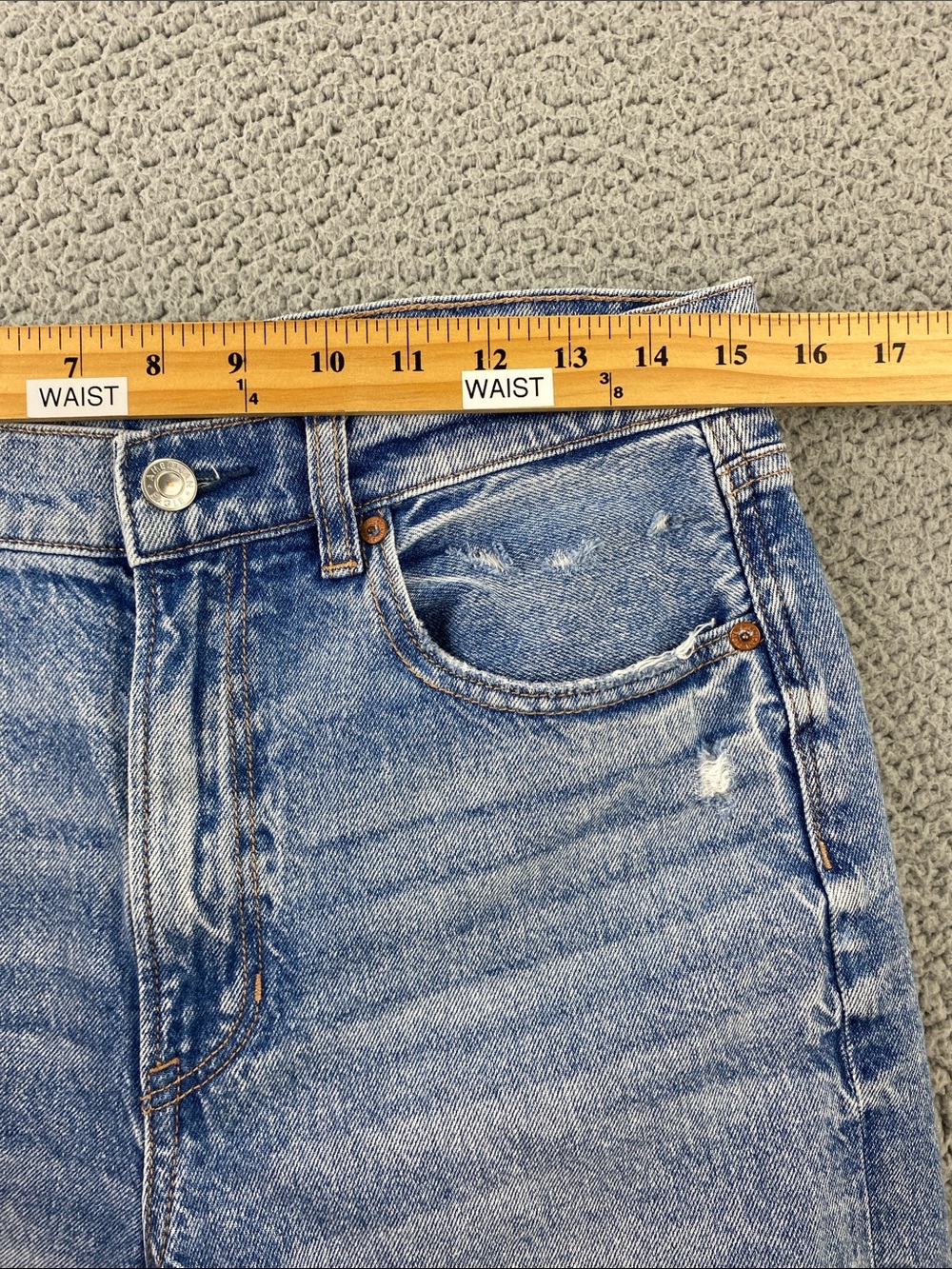 American Eagle Highest Rise Baggy Straight Destroyed Jeans Size: 8 Regular - Picture 12 of 16